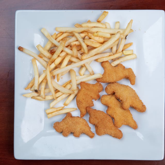 Kids Chicken Nuggets.